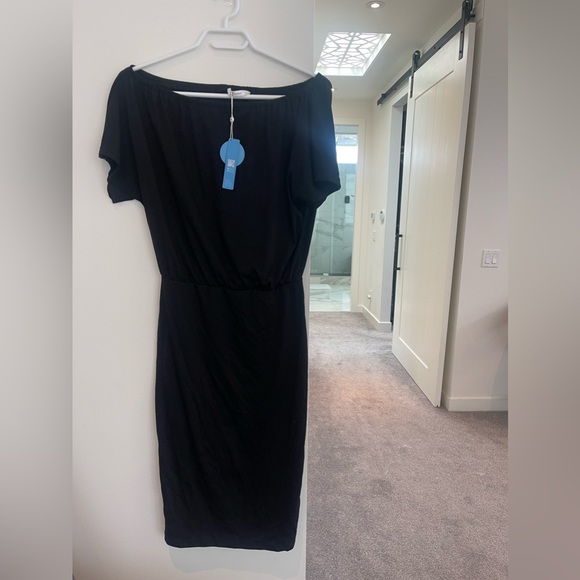 Black lose fitting Cupshe dress - Picture 6 of 6